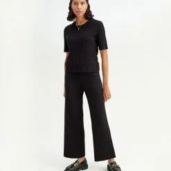 Outlet Finstickad T-Shirt Dam T-Shirt