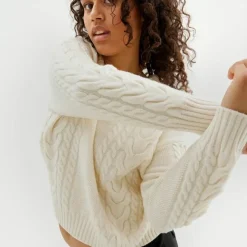 Kabelstickad Troja I Ull Dam Loungewear