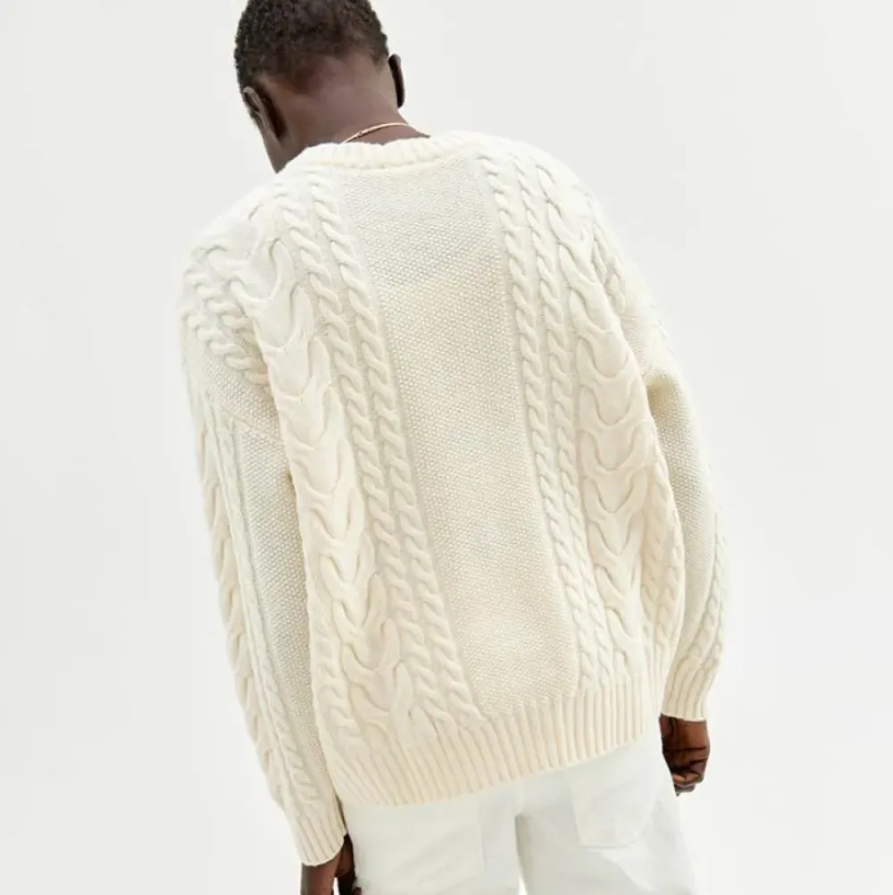Kabelstickad Troja I Ull Dam Loungewear