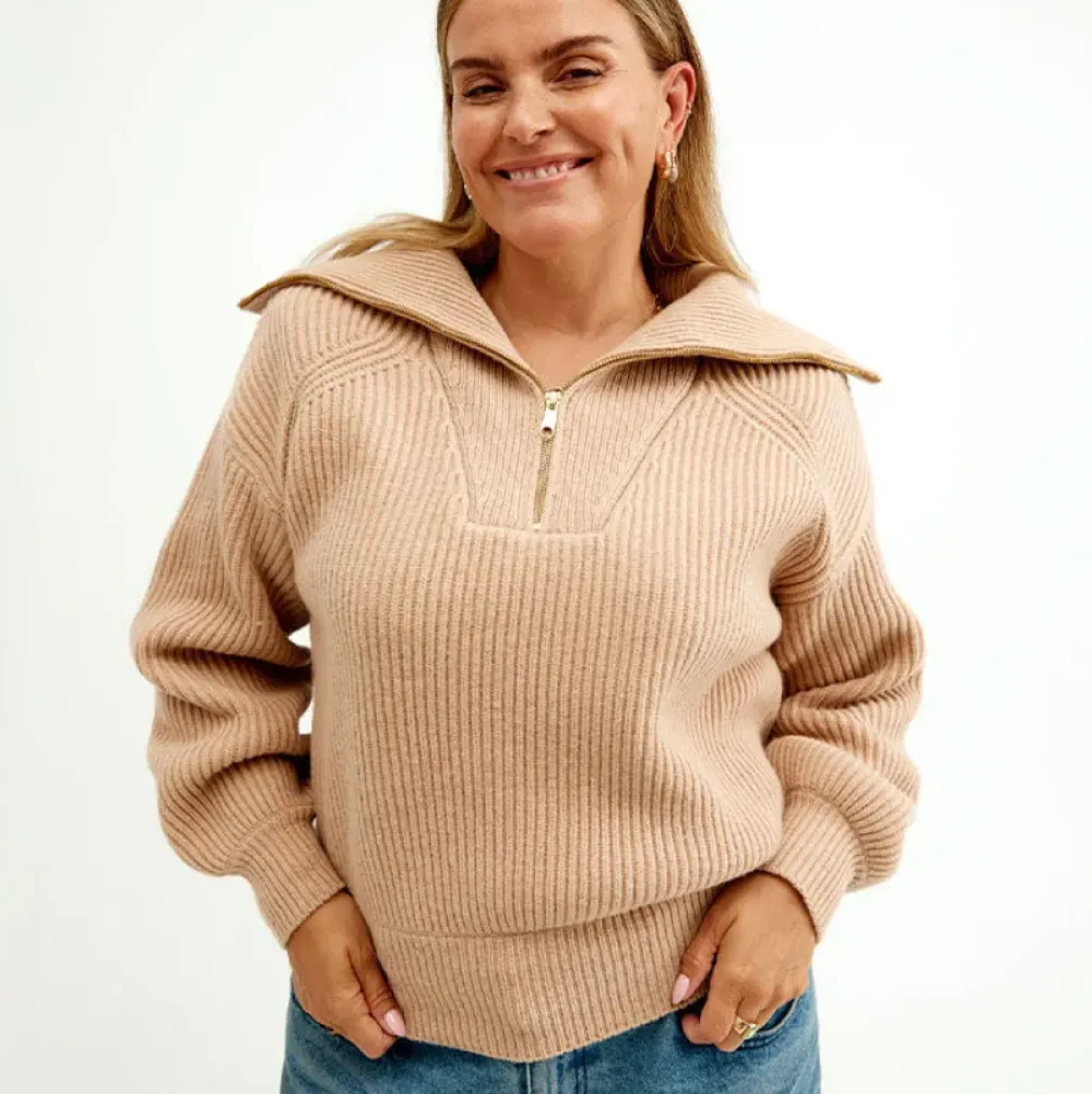 Best Turtleneck Zip Dam Loungewear